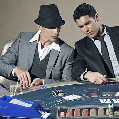 Etiketa v kasínach: Neoficiálne pravidlá a očakávané správanie